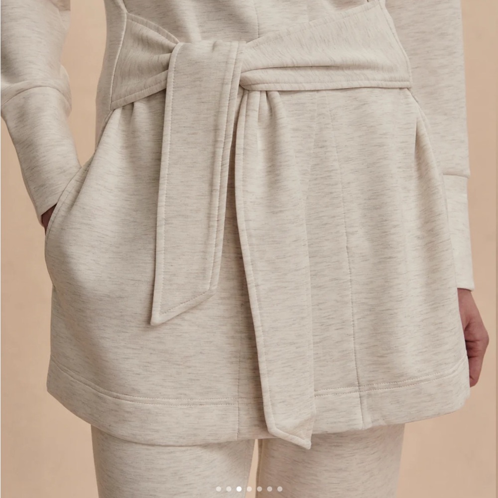 Varley Cream Belted Jacket - Picture 5 of 11